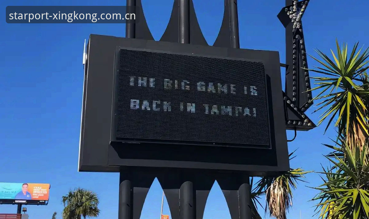 星空APP官方入口 一场深夜狂欢如何牵动英超转会市场?格拉利什与皮克福德的“脱衣俱乐部”之夜全解析